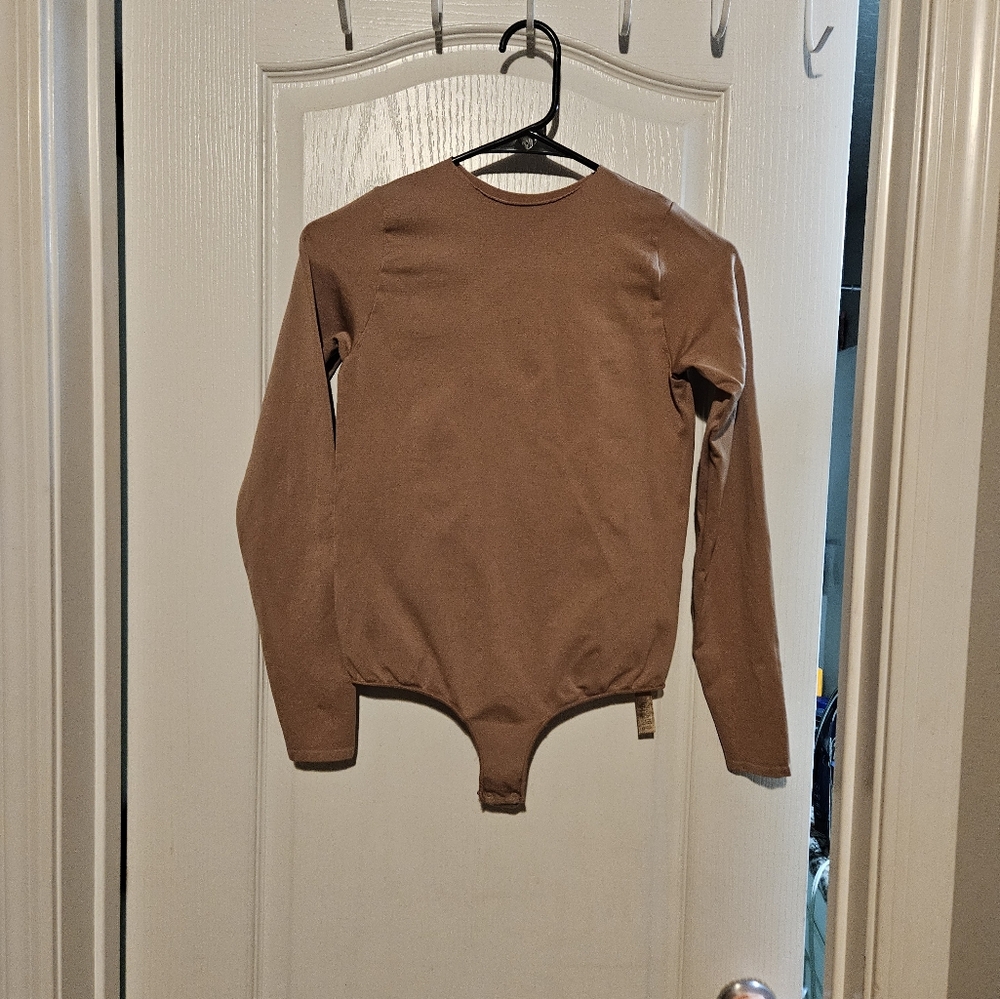 SKIMS Essentials Long Sleeve Bodysuit
